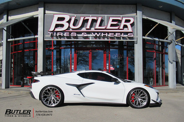 Chevy Corvette Z06 with 21in 22in Vossen S17-01 Wheels