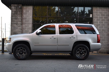 Chevrolet Tahoe with 20in Grid Offroad GD6 Wheels