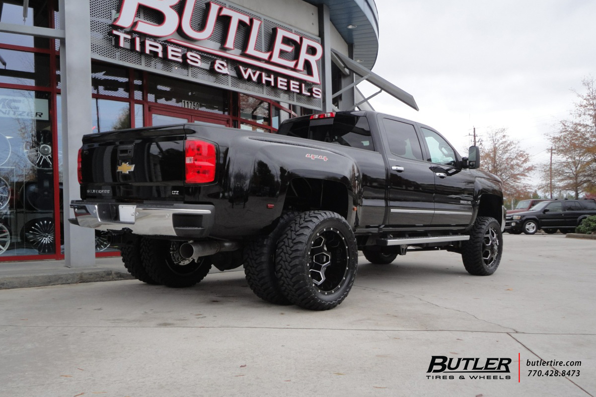 Chevy 3500HD Dually with 22in XD Battalion Wheels