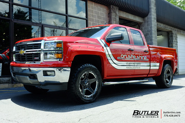 Chevy Silverado with 20in Grid Offroad GD4 Wheels