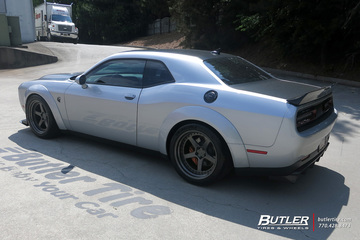 Dodge Challenger with 20in BC Forged MLE05 Wheels
