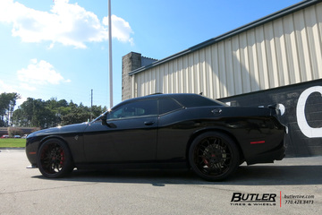 Dodge Challenger with 22in Forgiato Maglia Wheels
