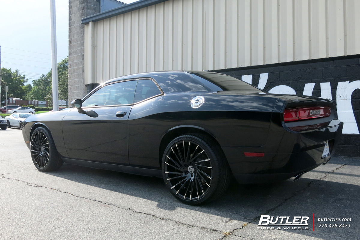 Dodge Challenger with 22in Lexani Wraith Wheels