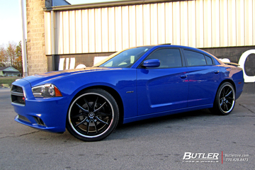 Dodge Charger with 22in Lexani R-Twelve Wheels