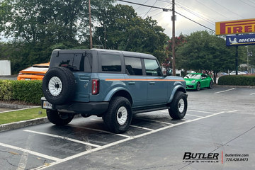 Ford Bronco with 18in Black Rhino Barrage wheels and Cooper Discoverer Road+Trail AT tires