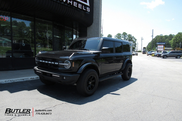 2024 FORD BRONCO with 18" ROUGH COUNTRY 84 wheels and BRIDGESTONE tires