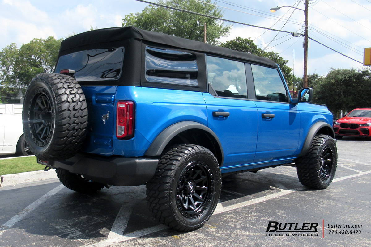 Ford Bronco with 20in Fuel Covert Wheels