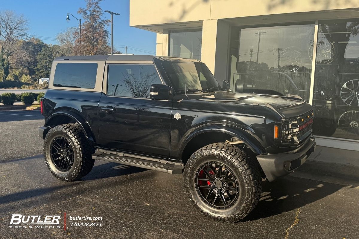 Ford Bronco with 20in  Arena Battle Wheels