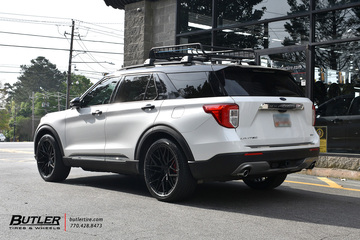 Ford Explorer with 22in Avant Garde M520R Wheels