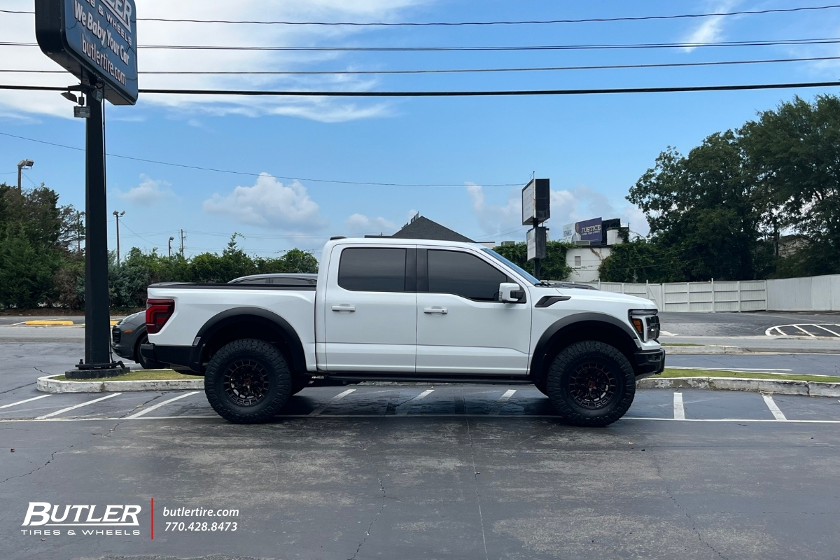 Ford F-150 with 18in Vossen HFX1 Wheels