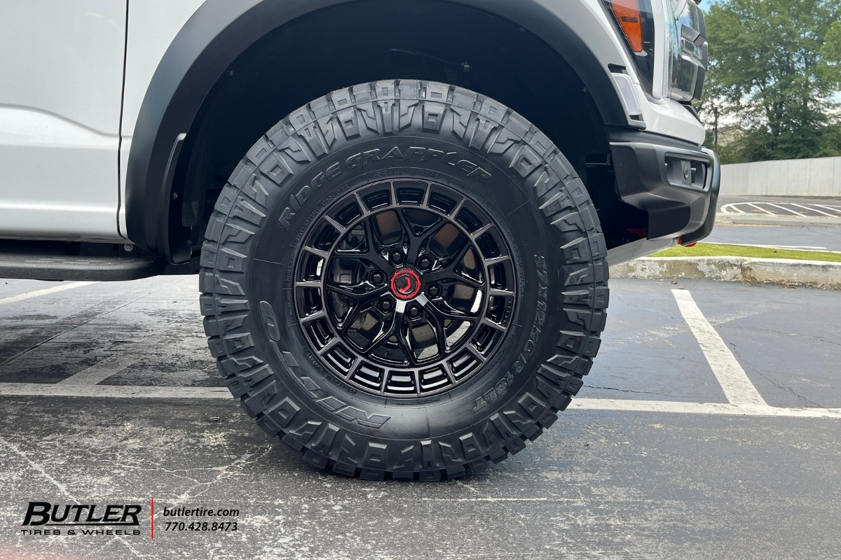 Ford F-150 with 18in Vossen HFX1 Wheels