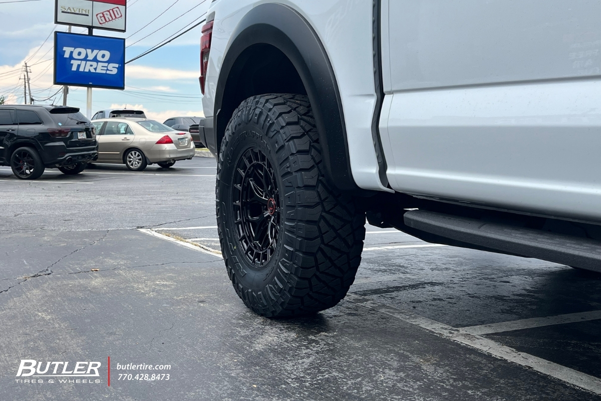 Ford F-150 with 18in Vossen HFX1 Wheels