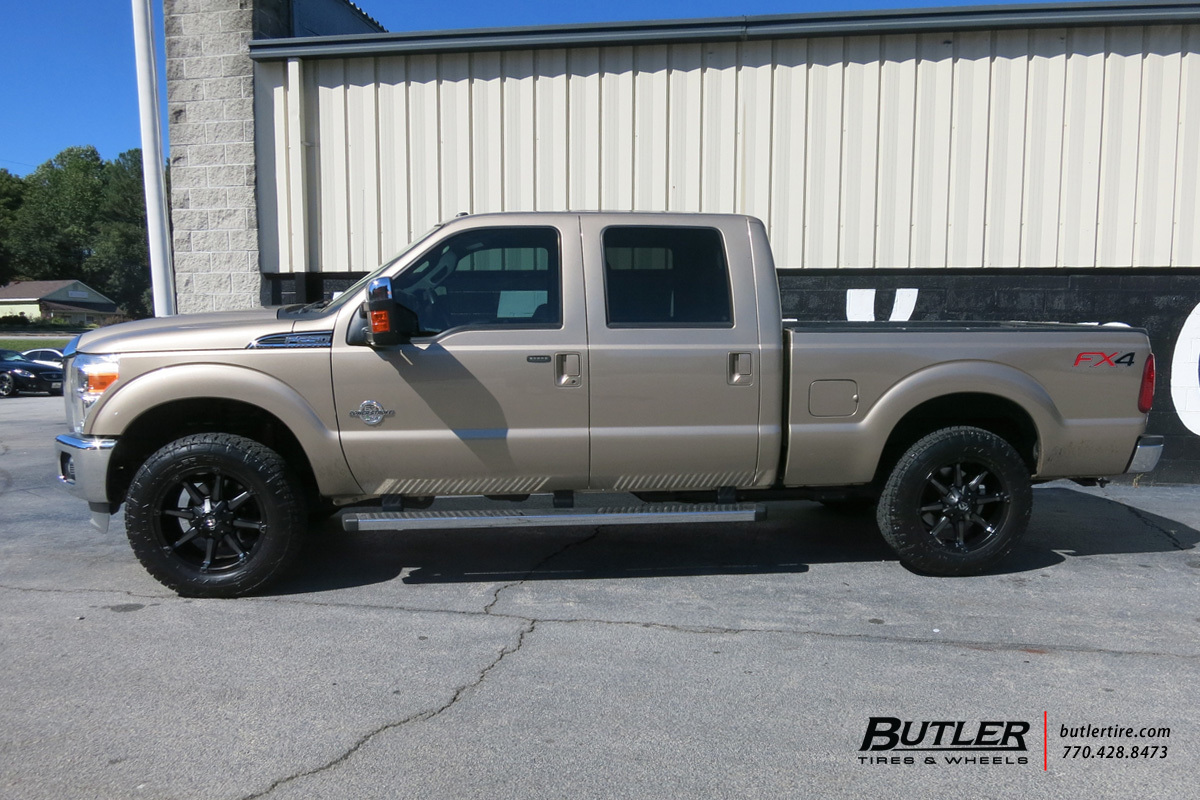Ford F250 with 20in Fuel Coupler Wheels