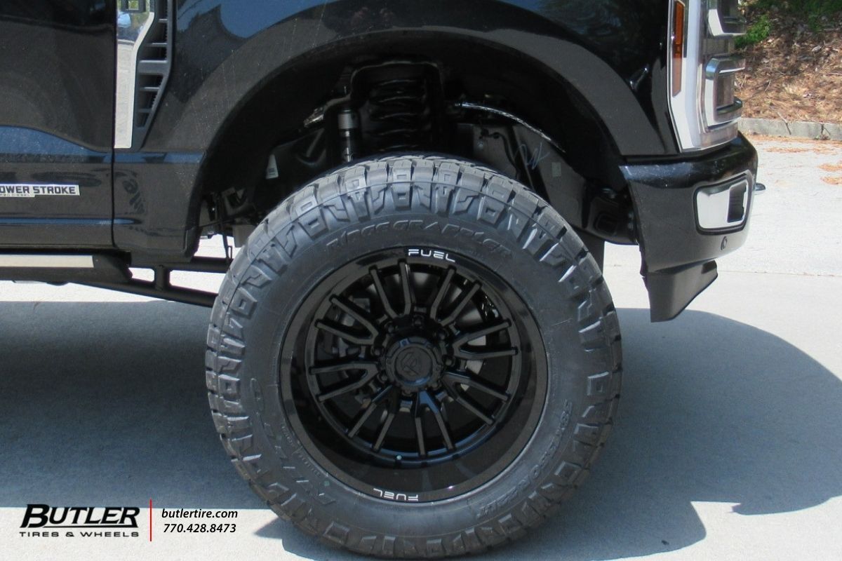 Ford F250 with 22in Fuel Clash Wheels