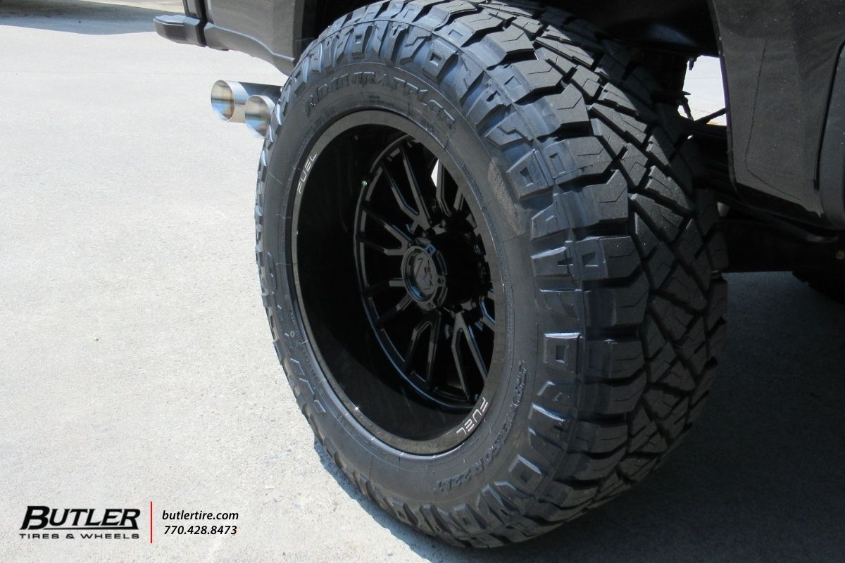 Ford F250 with 22in Fuel Clash Wheels