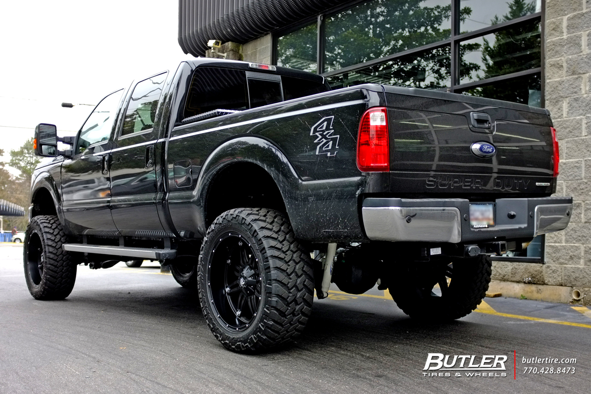 Ford F250 with 24in Fuel Hostage Wheels