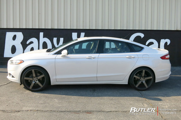 Ford Fusion with 20in Niche Milan Wheels