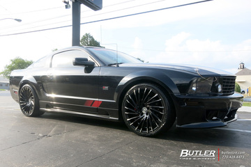 Ford Mustang with 20in Lexani Wraith Wheels
