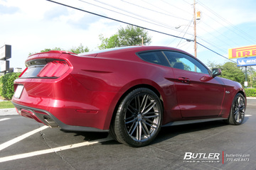 Ford Mustang with 20in Vossen VFS4 Wheels