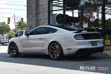Ford Mustang with 21in Vossen GNS-2 Wheels