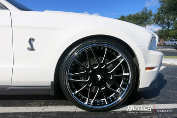 Ford Mustang with 22in Forgiato Maglia Wheels