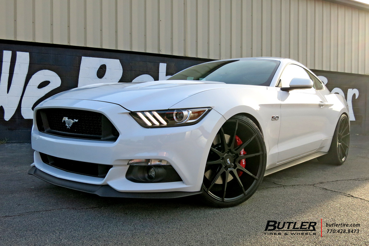 Ford Mustang with 22in Savini BM12 Wheels