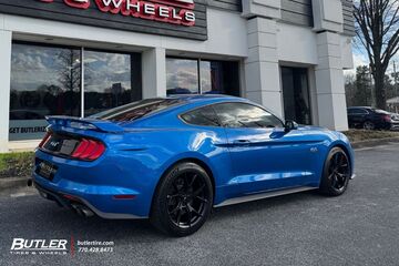 Ford Mustang GT with 19in Ford Performance Wheels