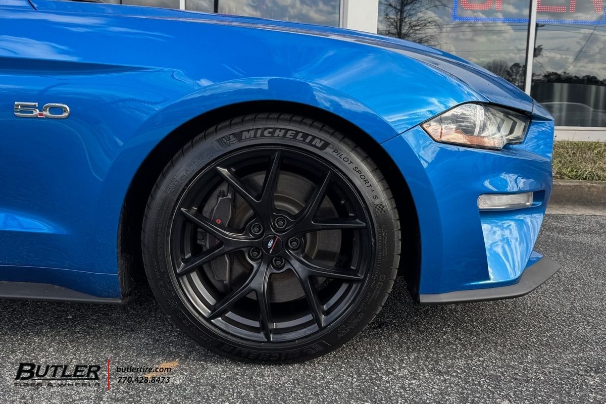 Ford Mustang GT with 19in Ford Performance Wheels