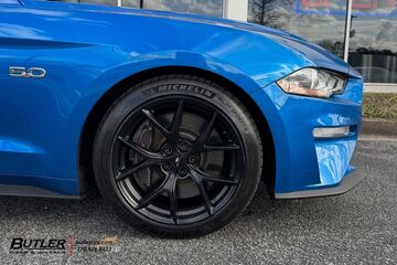 Ford Mustang GT with 19in Ford Performance Wheels