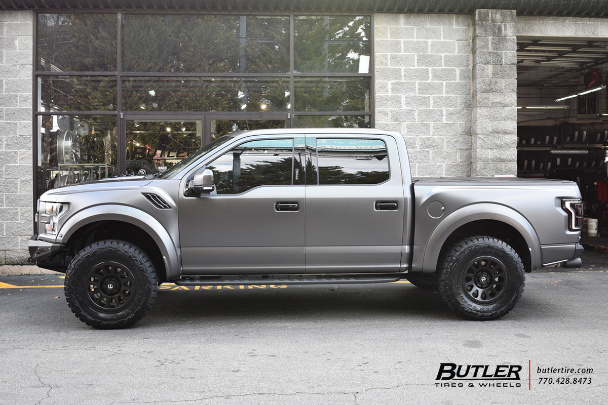 Ford Raptor with 18in Fuel Ripper Wheels