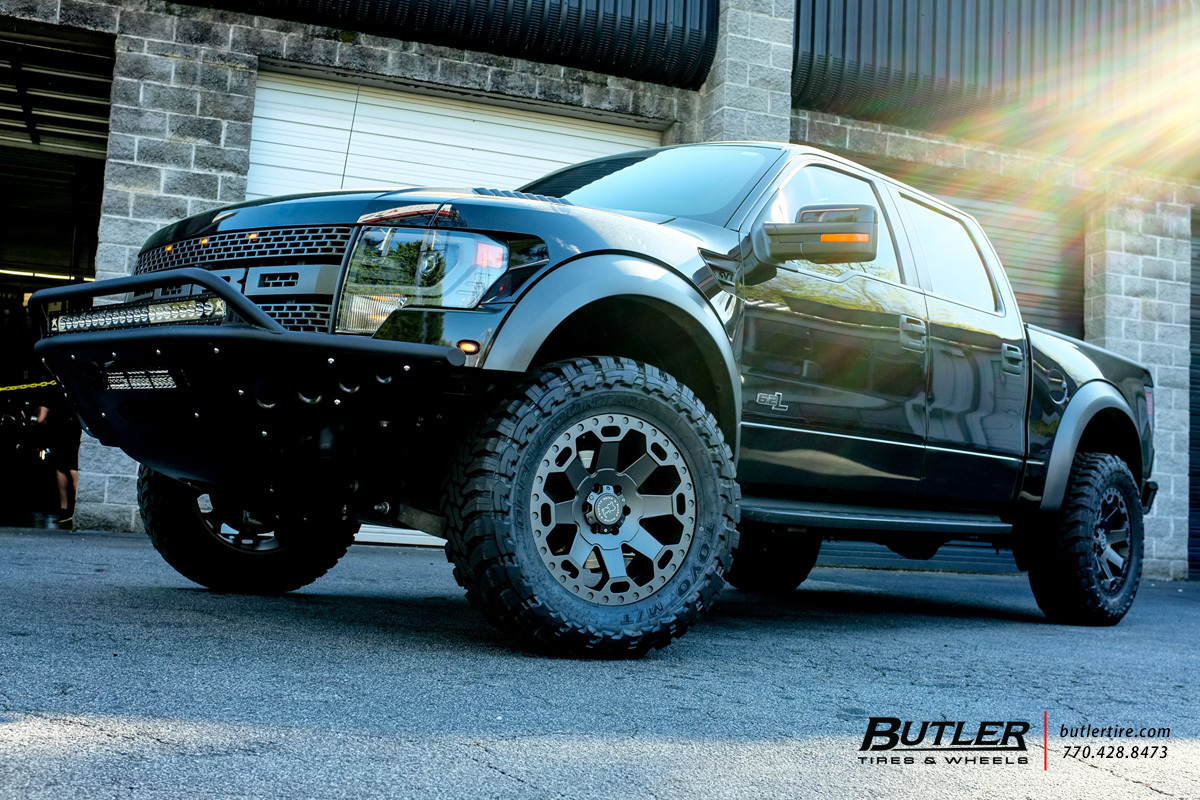 Ford Raptor with 20in Black Rhino Warlord Wheels