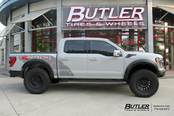 Ford Raptor with 20in Fuel Cycle Wheels