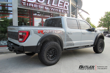 Ford Raptor with 20in Fuel Cycle Wheels