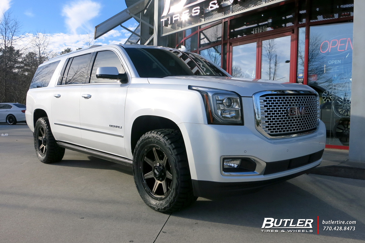 GMC Denali with 20in Grid Offroad GD6 Wheels
