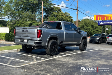 GMC Denali 2500HD with 22in Vossen HFX-1 Wheels