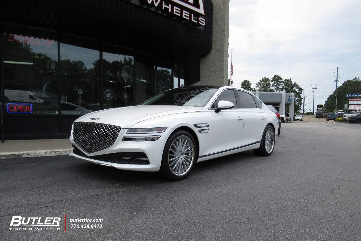 Genesis G80 with 20in Ravetti M14 Wheels