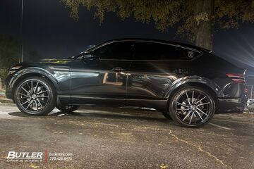Genesis GV80 with 22in Vossen HF4T Wheels