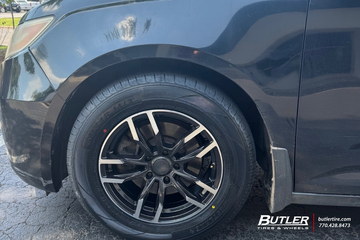 Honda Odyssey with 17” Liquid Metal Splice wheels and Westlake tires 
