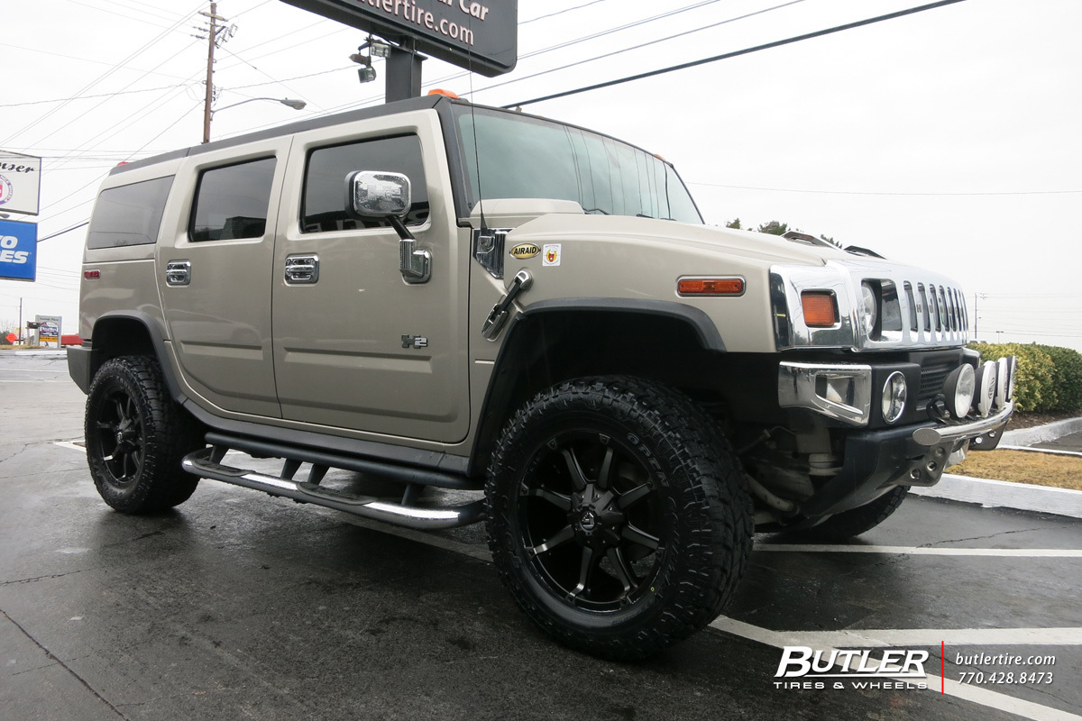 Hummer H2 with 20in Fuel Coupler Wheels