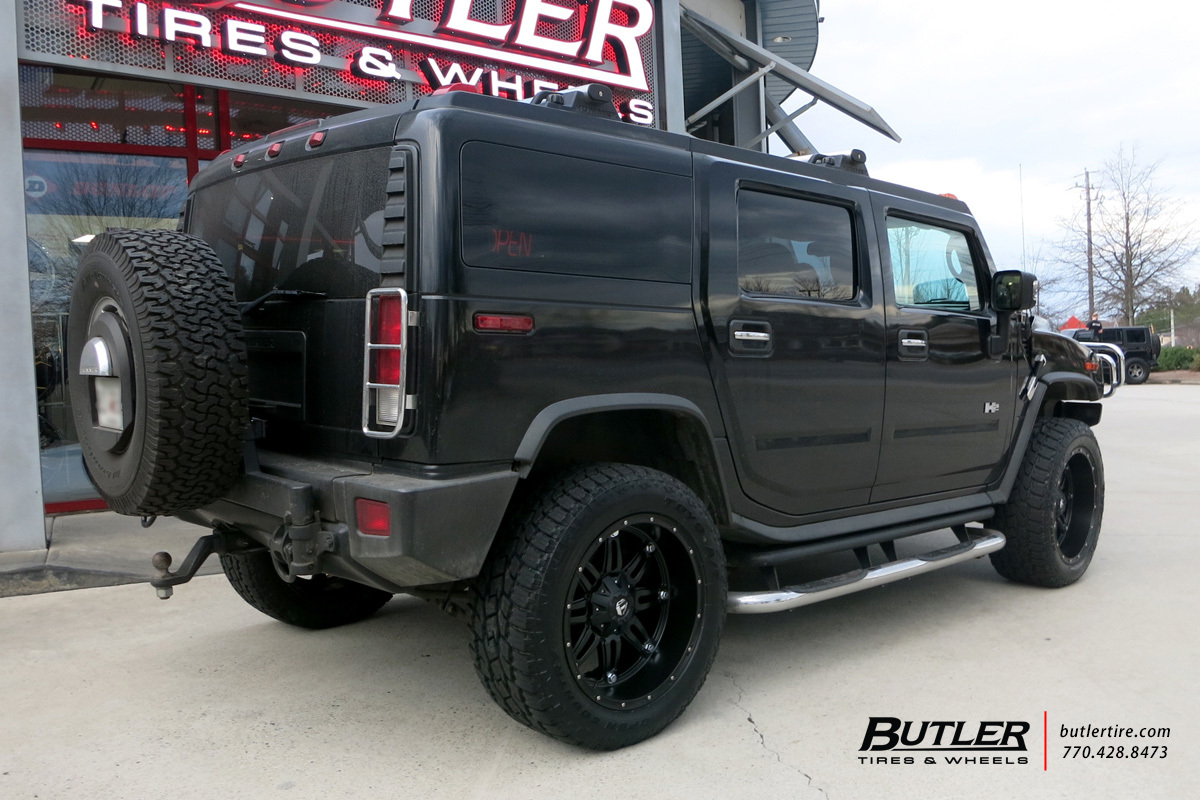 Hummer H2 with 22in Fuel Hostage Wheels