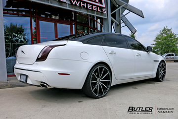 Jaguar XJL with 22in Lexani CSS10 Wheels