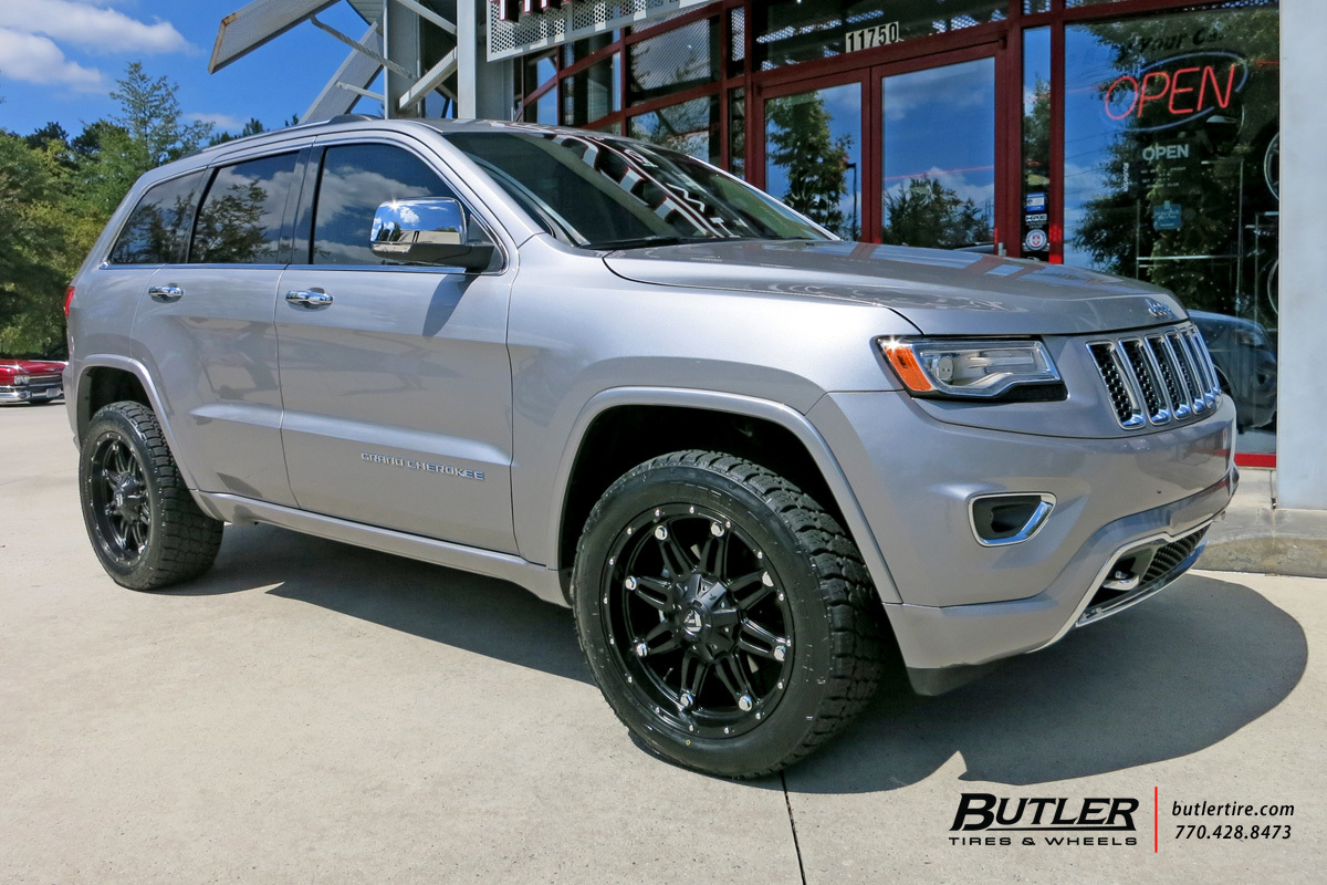 Jeep Grand Cherokee with 20in Fuel Hostage Wheels exclusively from