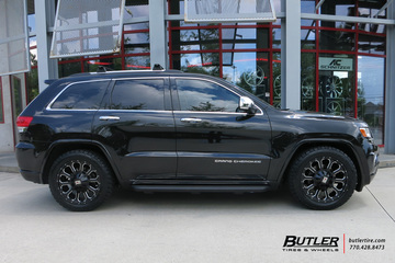 Jeep Grand Cherokee with 20in XD Bomb Wheels