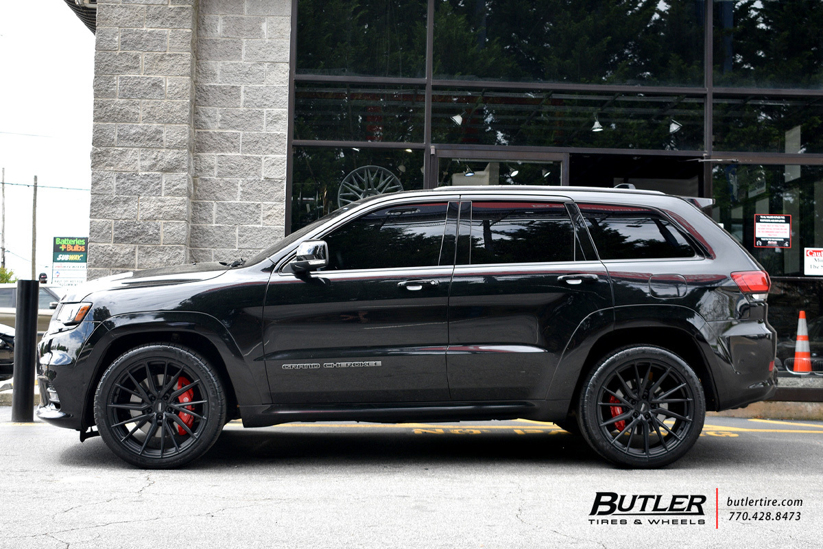 Jeep Grand Cherokee with 22in Vossen HF-4T Wheels