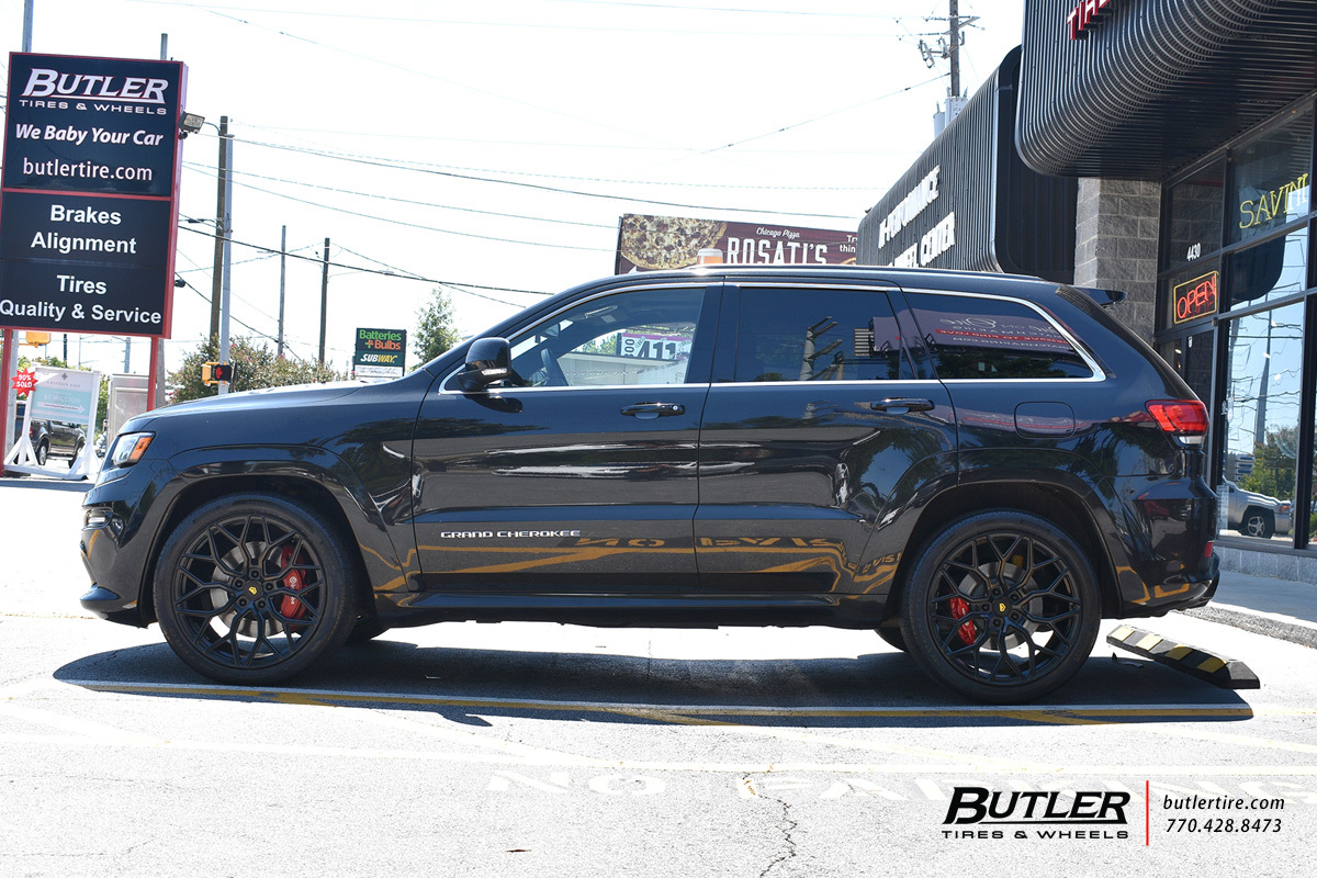 Jeep Grand Cherokee with 22in Vossen S17-01 Wheels