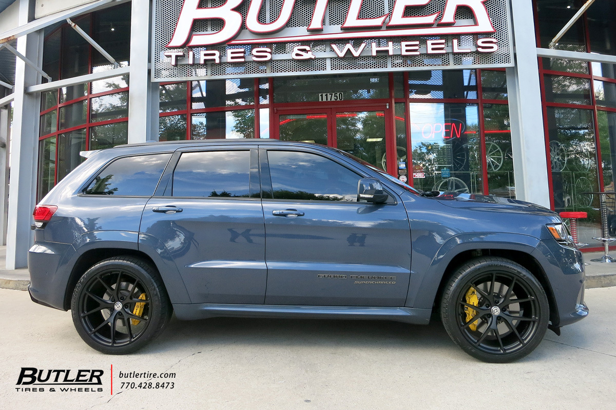 Jeep Grand Cherokee Trackhawk with 22in HRE P101 Wheels