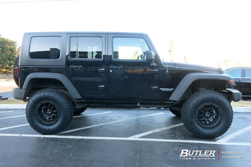 Jeep Wrangler with 17in Black Rhino Barstow Wheels