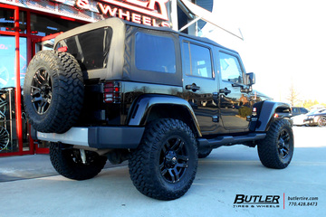 Jeep Wrangler with 18in Fuel Pump Wheels