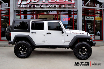 Jeep Wrangler with 18in XD Crank Wheels