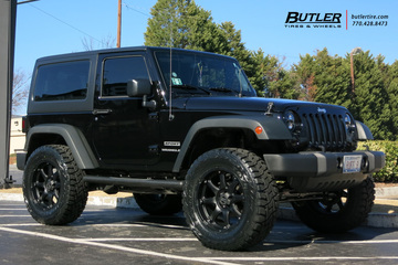 Jeep Wrangler with 20in Black Rhino Glamis Wheels